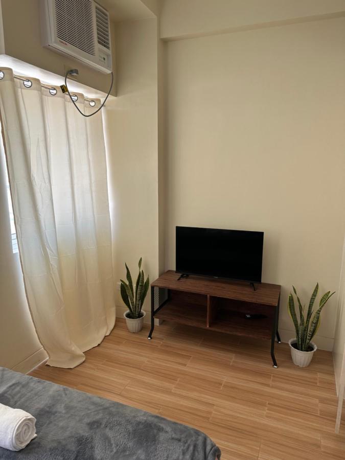 אפרטהוטל Binan Neat Unit In Holland Park Southwoods מראה חיצוני תמונה