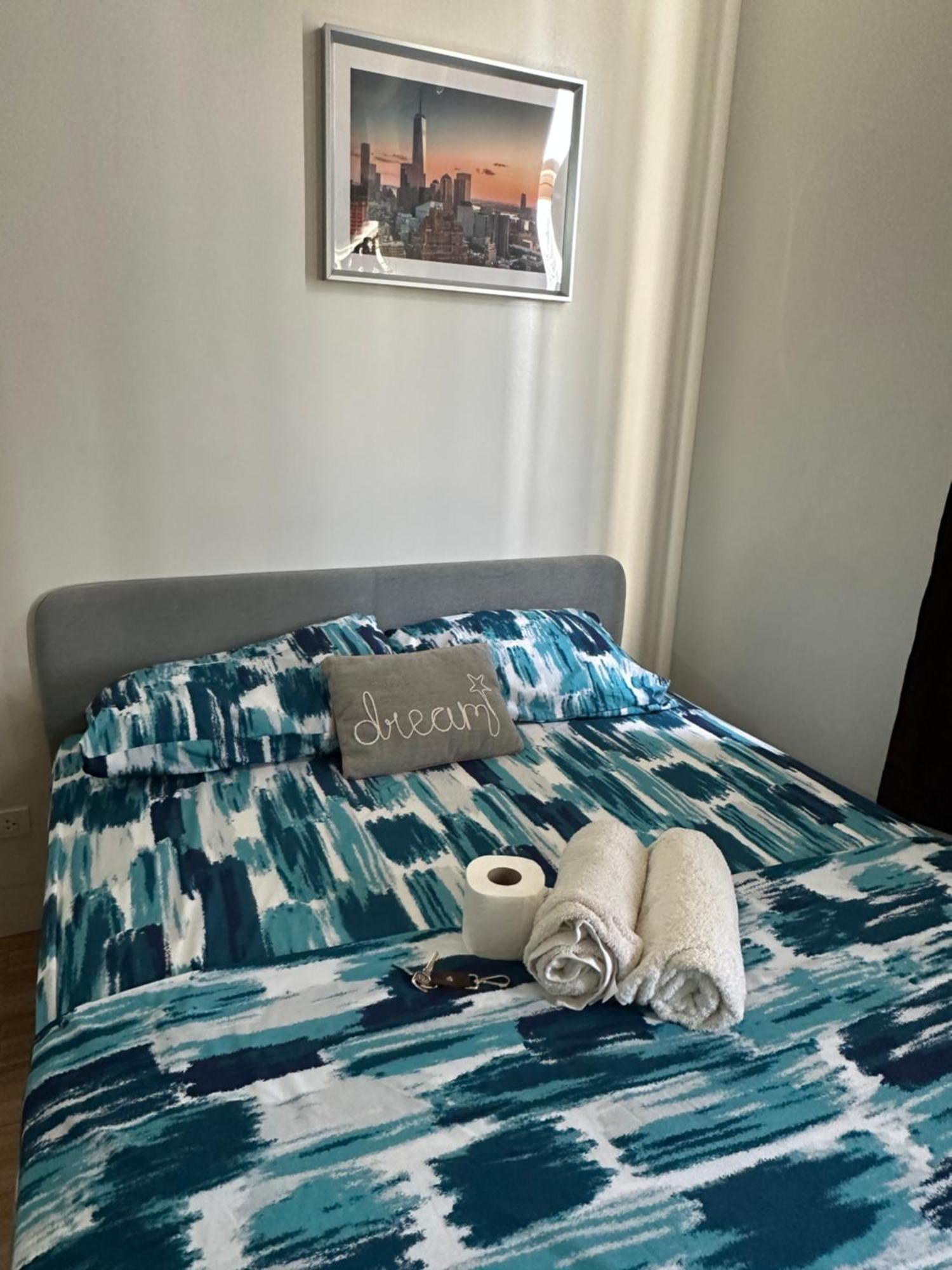 אפרטהוטל Binan Neat Unit In Holland Park Southwoods מראה חיצוני תמונה