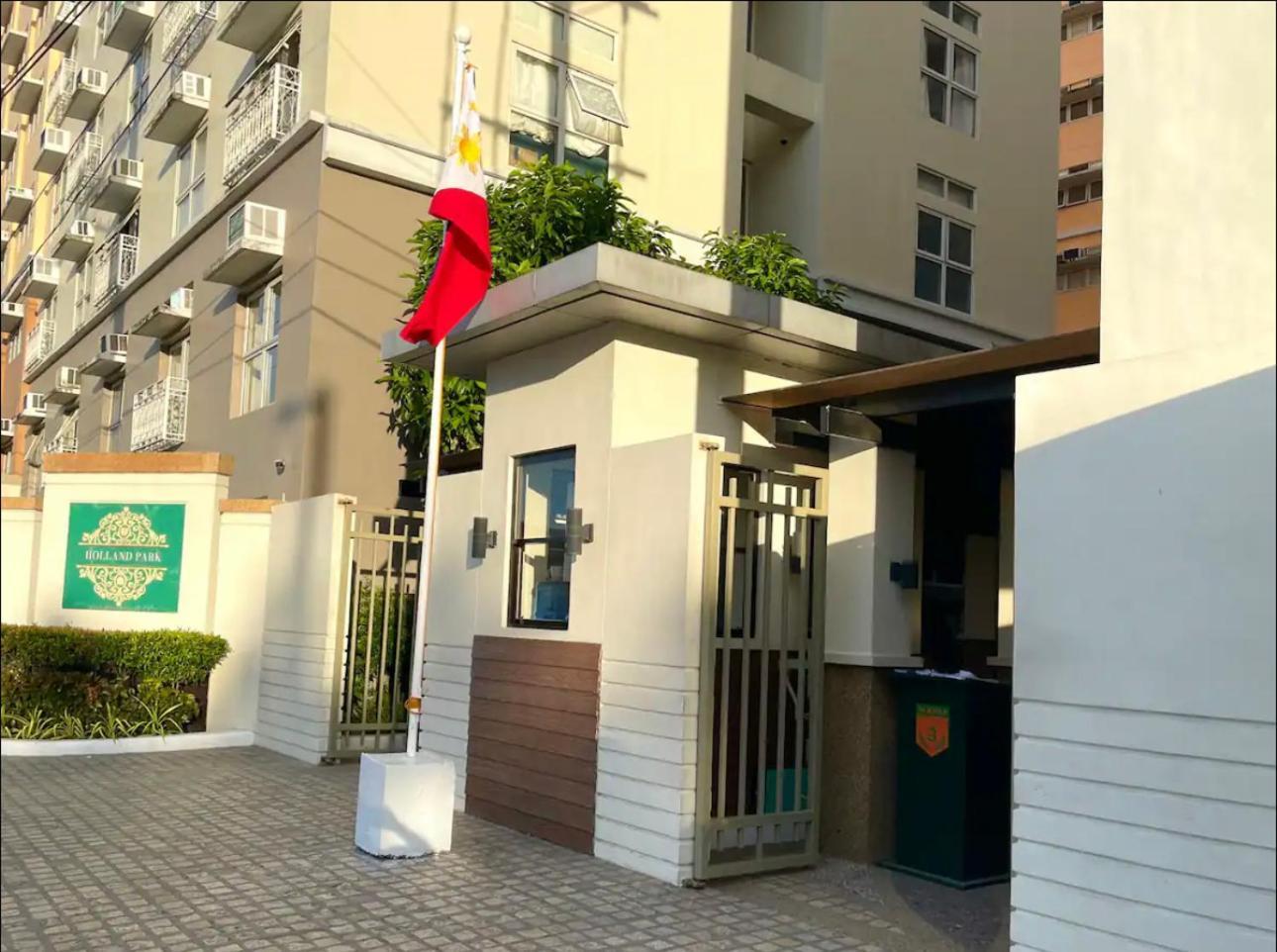 אפרטהוטל Binan Neat Unit In Holland Park Southwoods מראה חיצוני תמונה